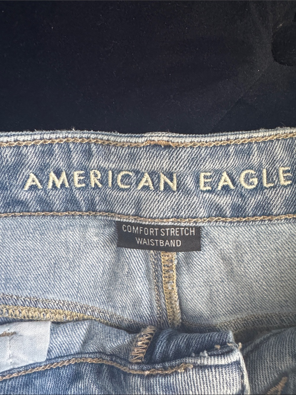 American Eagle Light Wash Distressed Denim Shorts - Picture 3 of 3